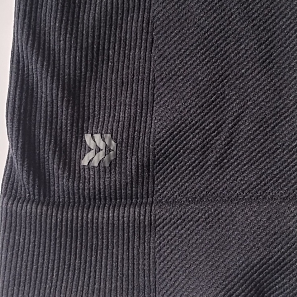 NWT All In Motion Seamless Crop Top - Picture 5 of 6